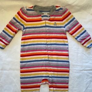 Baby Gap rainbow 🌈 striped footed pajamas 6-9 months